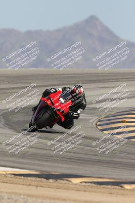 media/Oct-02-2025-Racers Edge (Thu) [[2c91cb6ab3]]/2-A Group/Session 5-Turn 12 (130pm)/